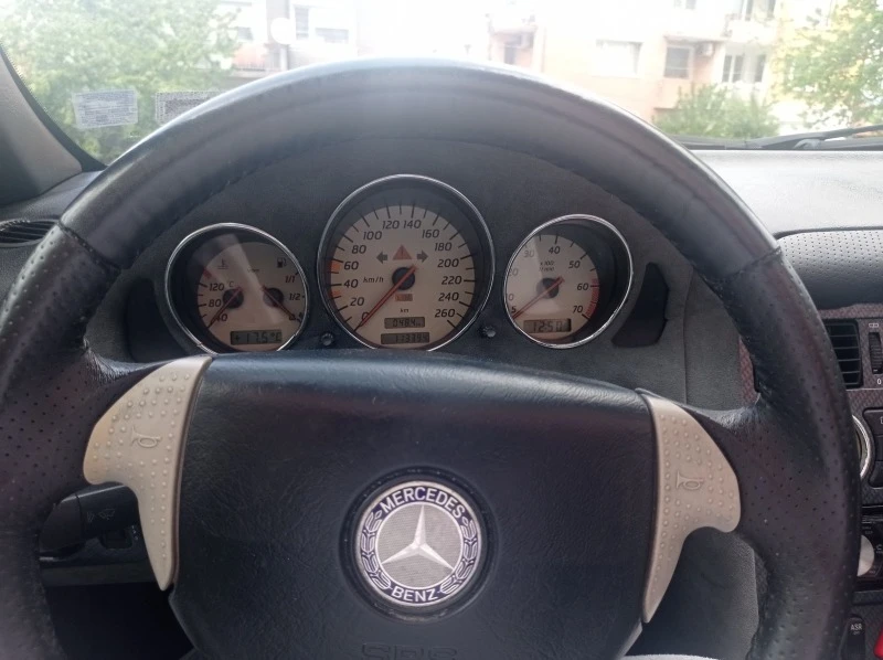 Mercedes-Benz SLK 200 compresor, снимка 2 - Автомобили и джипове - 47499096