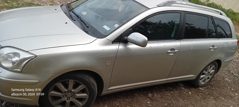 Toyota Avensis 2.0 116 , снимка 6 - Автомобили и джипове - 47647495