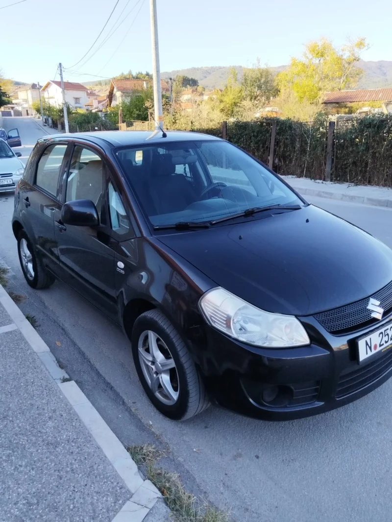 Suzuki SX4, снимка 6 - Автомобили и джипове - 48500943