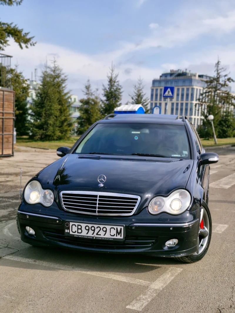 Mercedes-Benz C 320 DESIGNO V6 7G, снимка 5 - Автомобили и джипове - 48928551