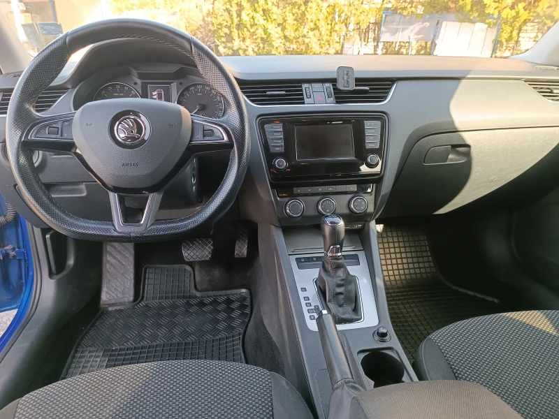 Skoda Octavia 2.0 TDI, снимка 12 - Автомобили и джипове - 49066619