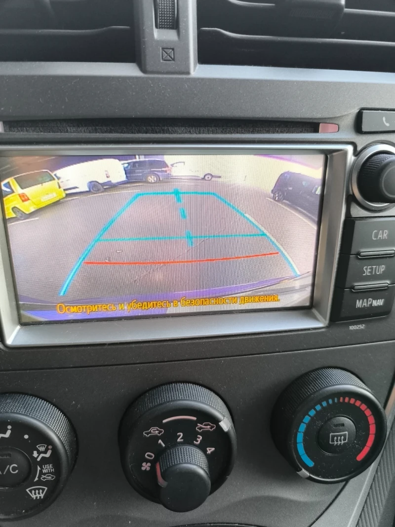 Toyota Verso S, снимка 11 - Автомобили и джипове - 51842368