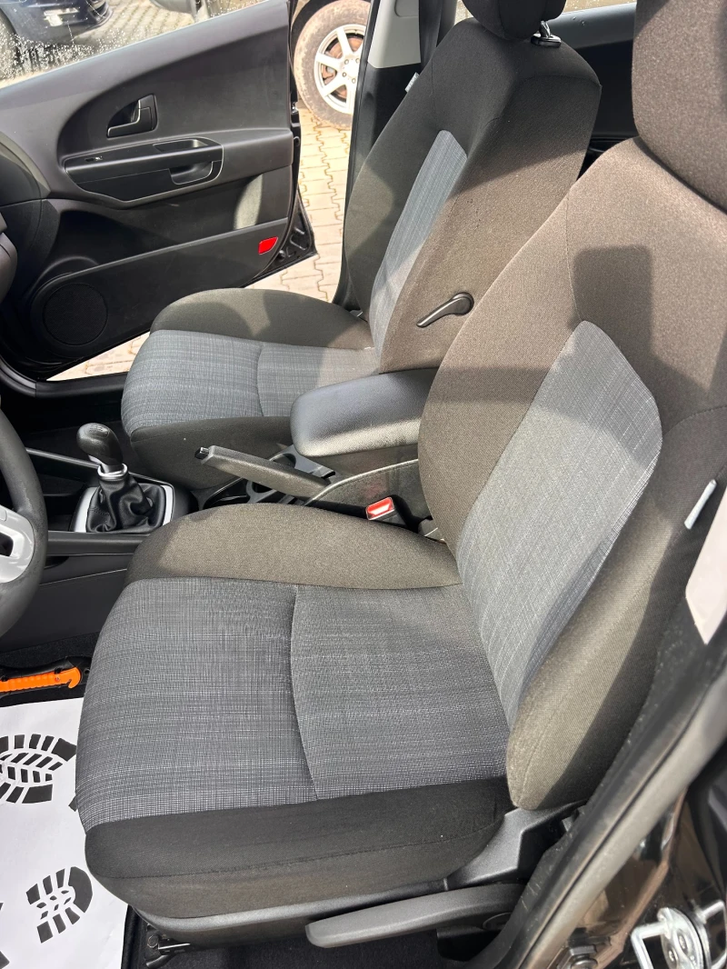 Kia Ceed 1.4i EURO 5, снимка 11 - Автомобили и джипове - 52037014