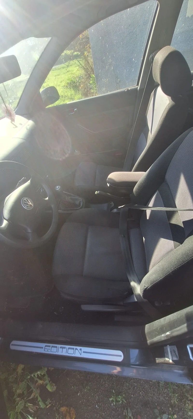 VW Golf Климатроник , снимка 7 - Автомобили и джипове - 52425803