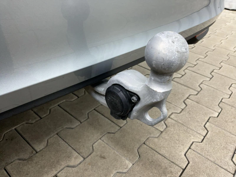 Skoda Superb 2.0TDI* DISTR* 360CAM* LED* CARPLAY* , снимка 6 - Автомобили и джипове - 52454820