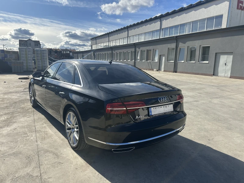 Audi A8 4.2L, снимка 6 - Автомобили и джипове - 52606642