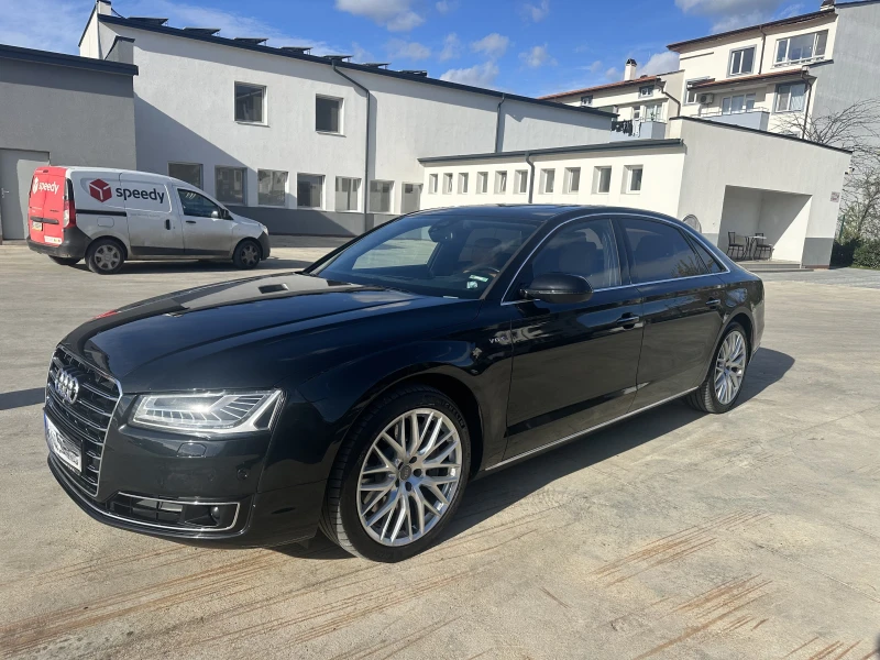 Audi A8 4.2L, снимка 2 - Автомобили и джипове - 52606642