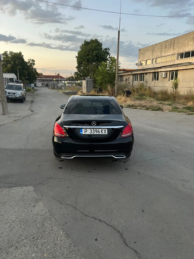 Mercedes-Benz C 220, снимка 4 - Автомобили и джипове - 52817336