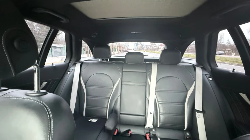 Mercedes-Benz C 63 AMG C63s, снимка 16 - Автомобили и джипове - 53303546