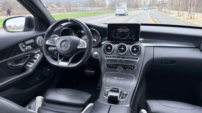 Mercedes-Benz C 63 AMG C63s, снимка 14 - Автомобили и джипове - 53303546