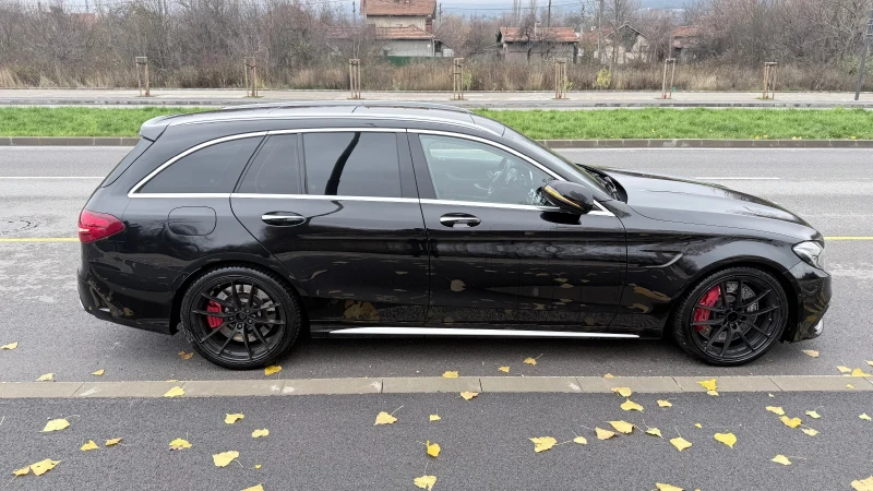 Mercedes-Benz C 63 AMG C63s, снимка 4 - Автомобили и джипове - 53303546