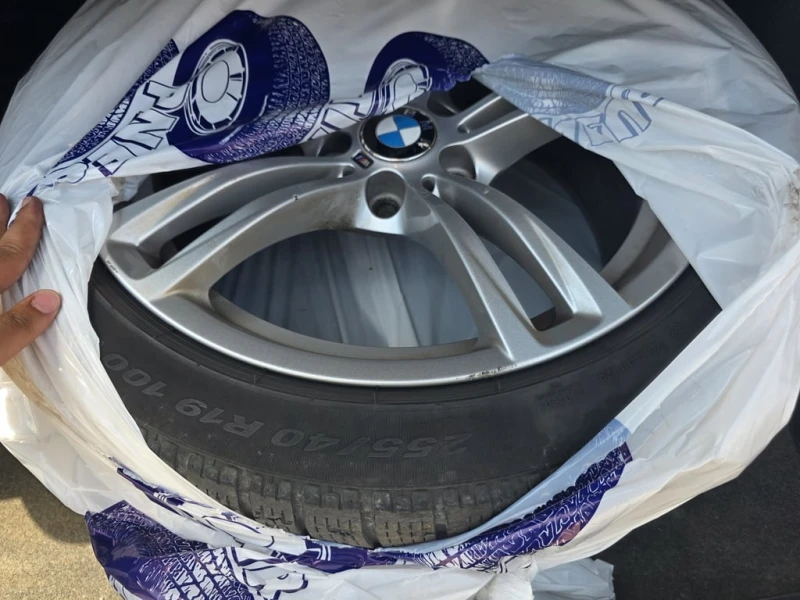 BMW M5 * 4dr Sdn * CARFAX * ЦЕНА ДО БГ, снимка 14 - Автомобили и джипове - 53306387