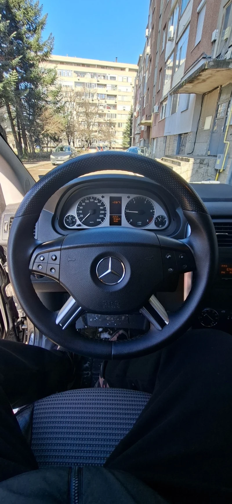 Mercedes-Benz B 200 2.0 140 к.с AVANGARDE 6-скорости, снимка 12 - Автомобили и джипове - 53489284