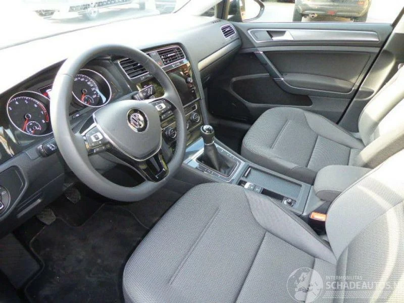 VW Golf 7+ 1.6 TDI , снимка 2 - Автомобили и джипове - 46982097