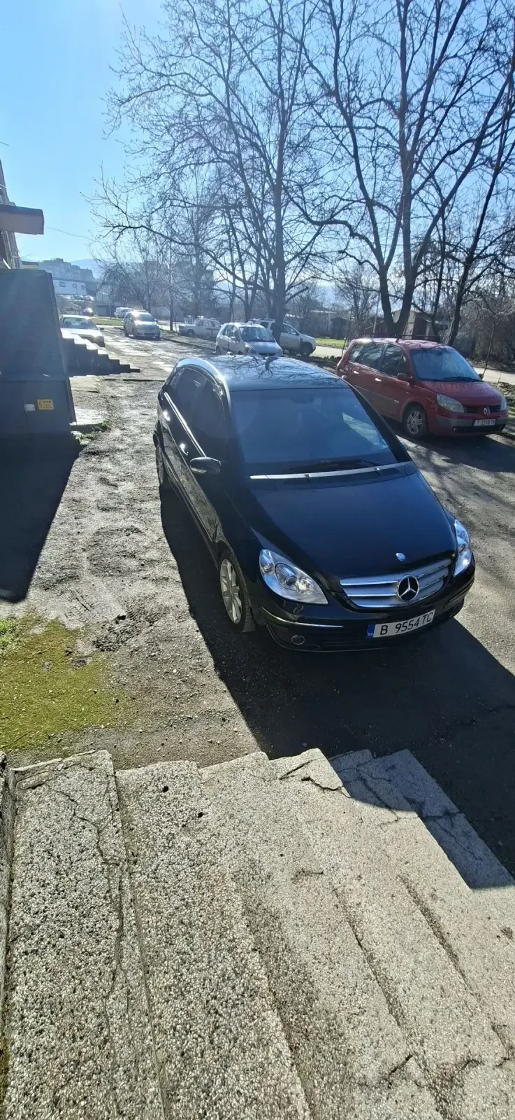 Mercedes-Benz B 200 2.0 140 к.с AVANGARDE 6-скорости, снимка 3 - Автомобили и джипове - 53489284