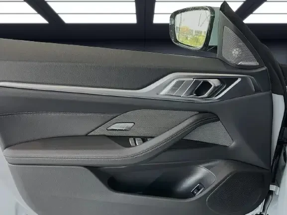 BMW i4 eDrive 35 Gran Coupe = M-Sport = Гаранция, снимка 5 - Автомобили и джипове - 53914959