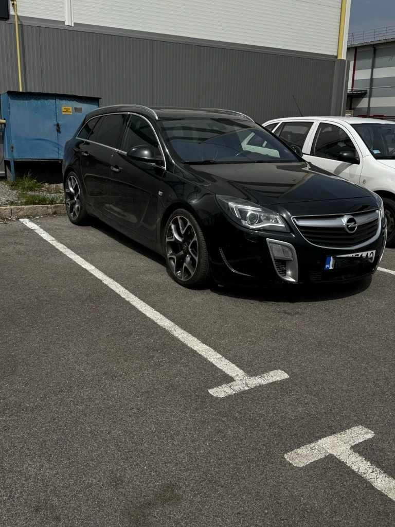 Opel Insignia 2.8T