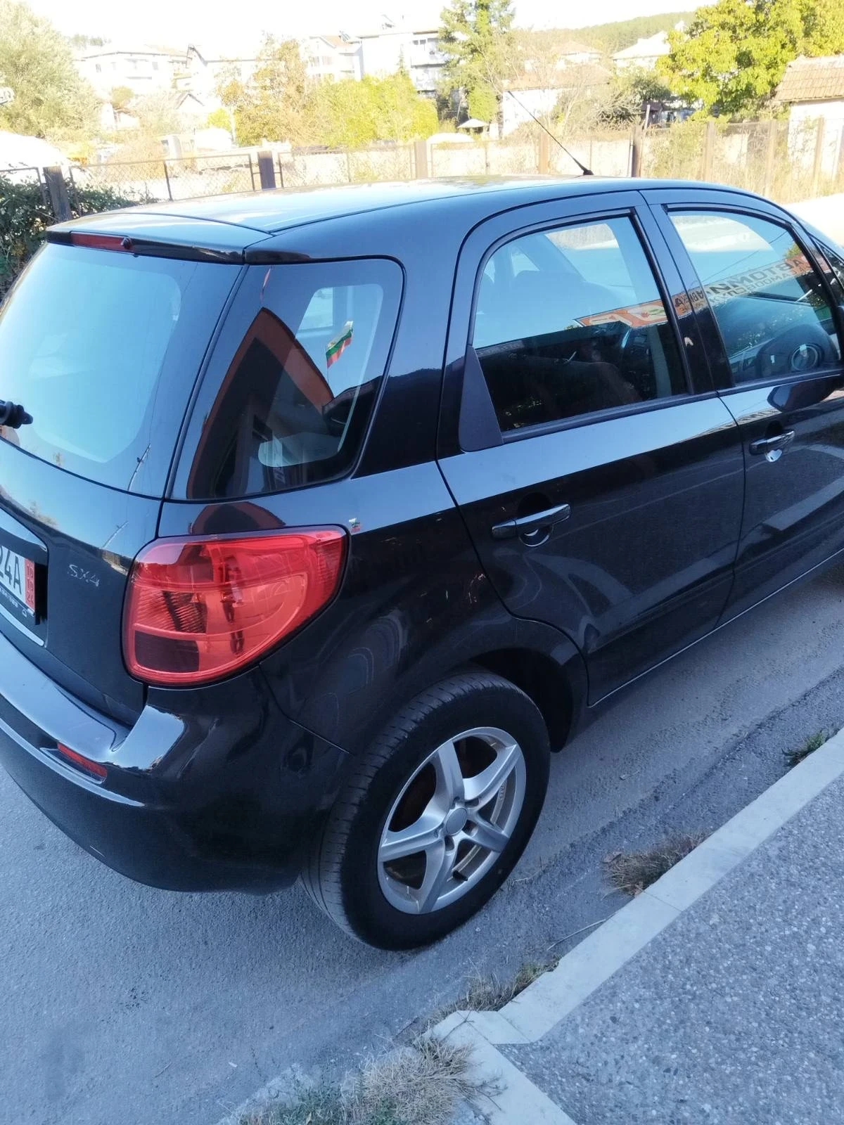 Suzuki SX4  - изображение 4