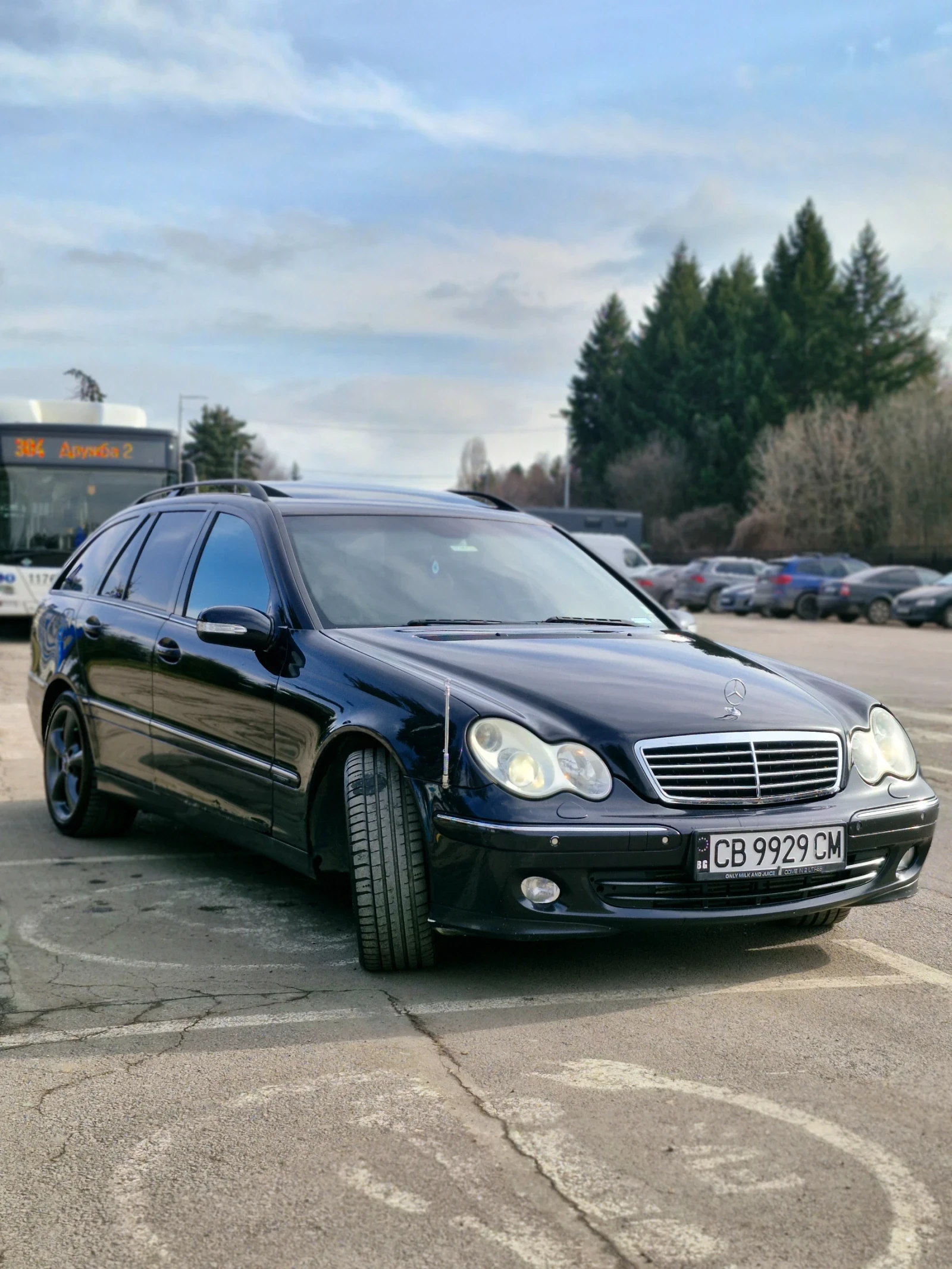 Mercedes-Benz C 320 DESIGNO V6 7G - изображение 2