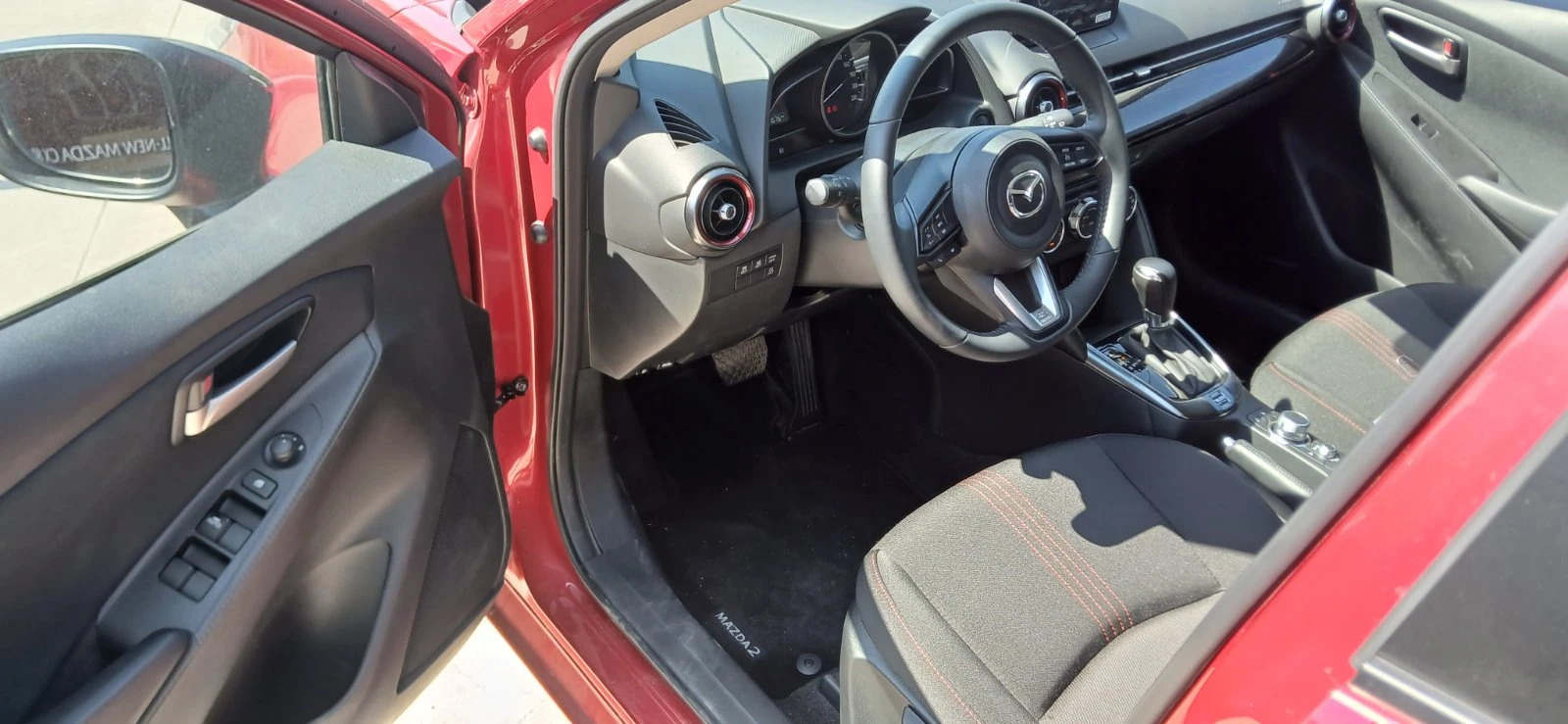 Mazda 2 Homura - изображение 8