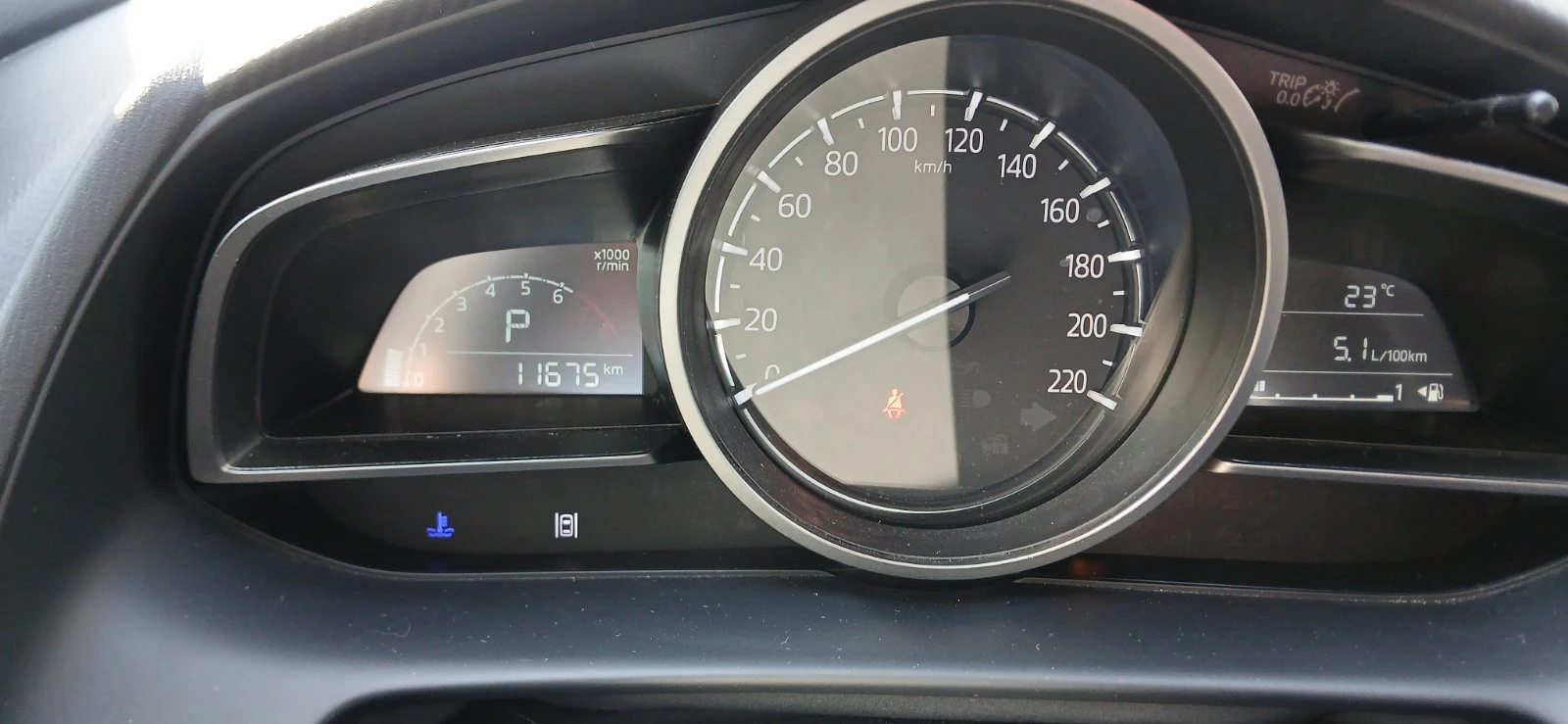 Mazda 2 Homura - изображение 10