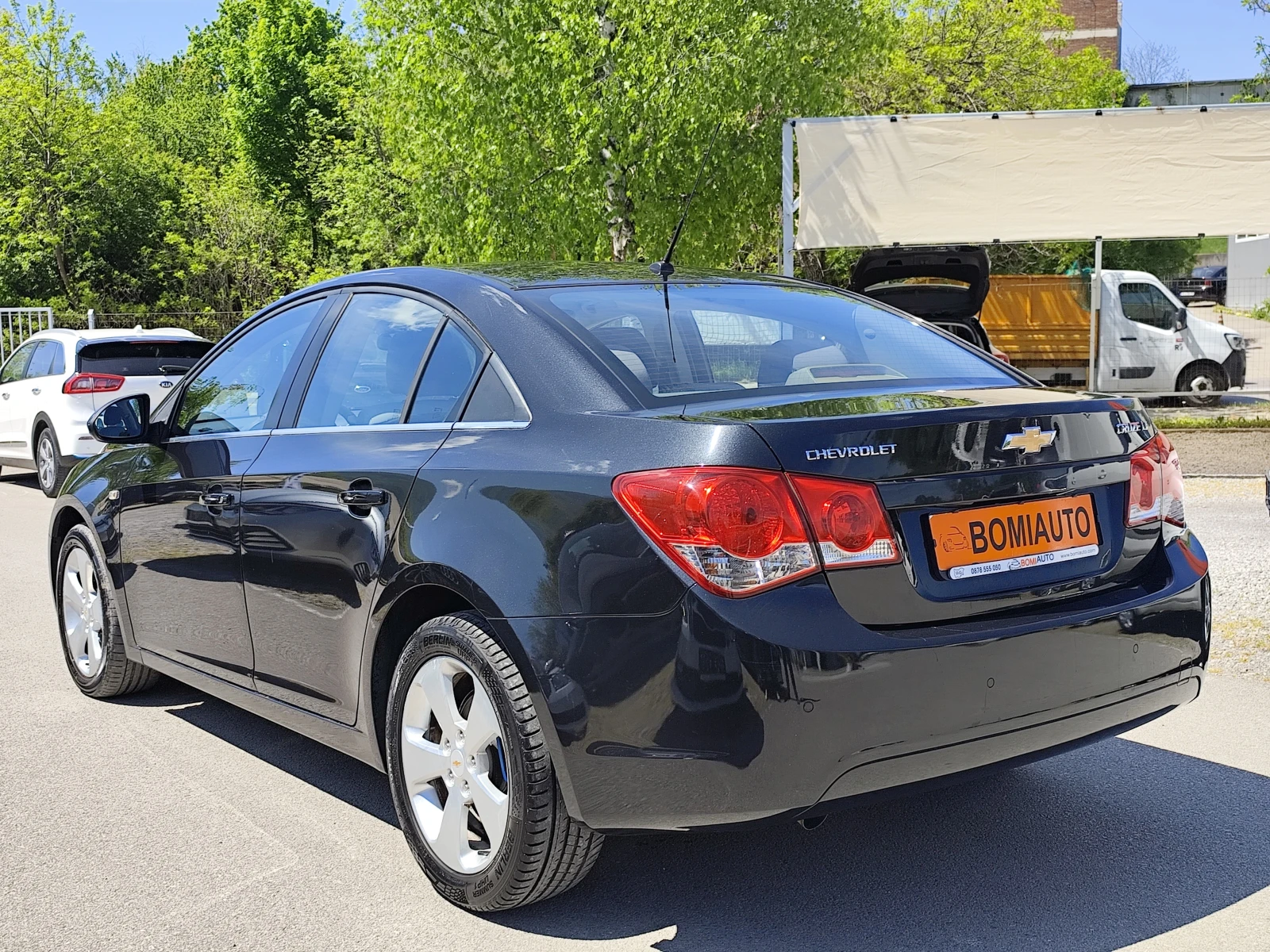 Chevrolet Cruze 2.0VDCi* KLIMATRONIK*  - изображение 6