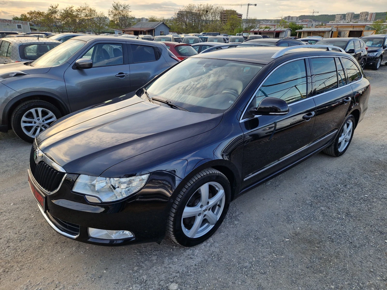Skoda Superb 2.0TDI 4x4 - изображение 6