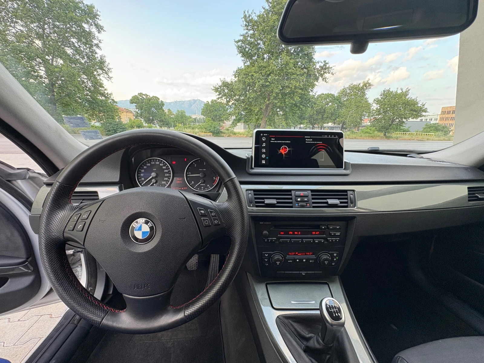 BMW 320 * 163коня* Навигация* Задна камера* Обслужена - изображение 9