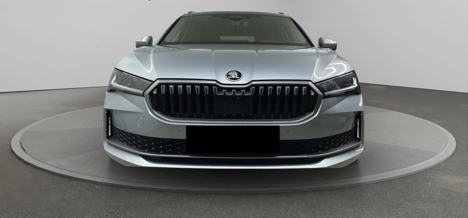 Skoda Superb 2.0TDI* DISTR* 360CAM* LED* CARPLAY*  - изображение 2