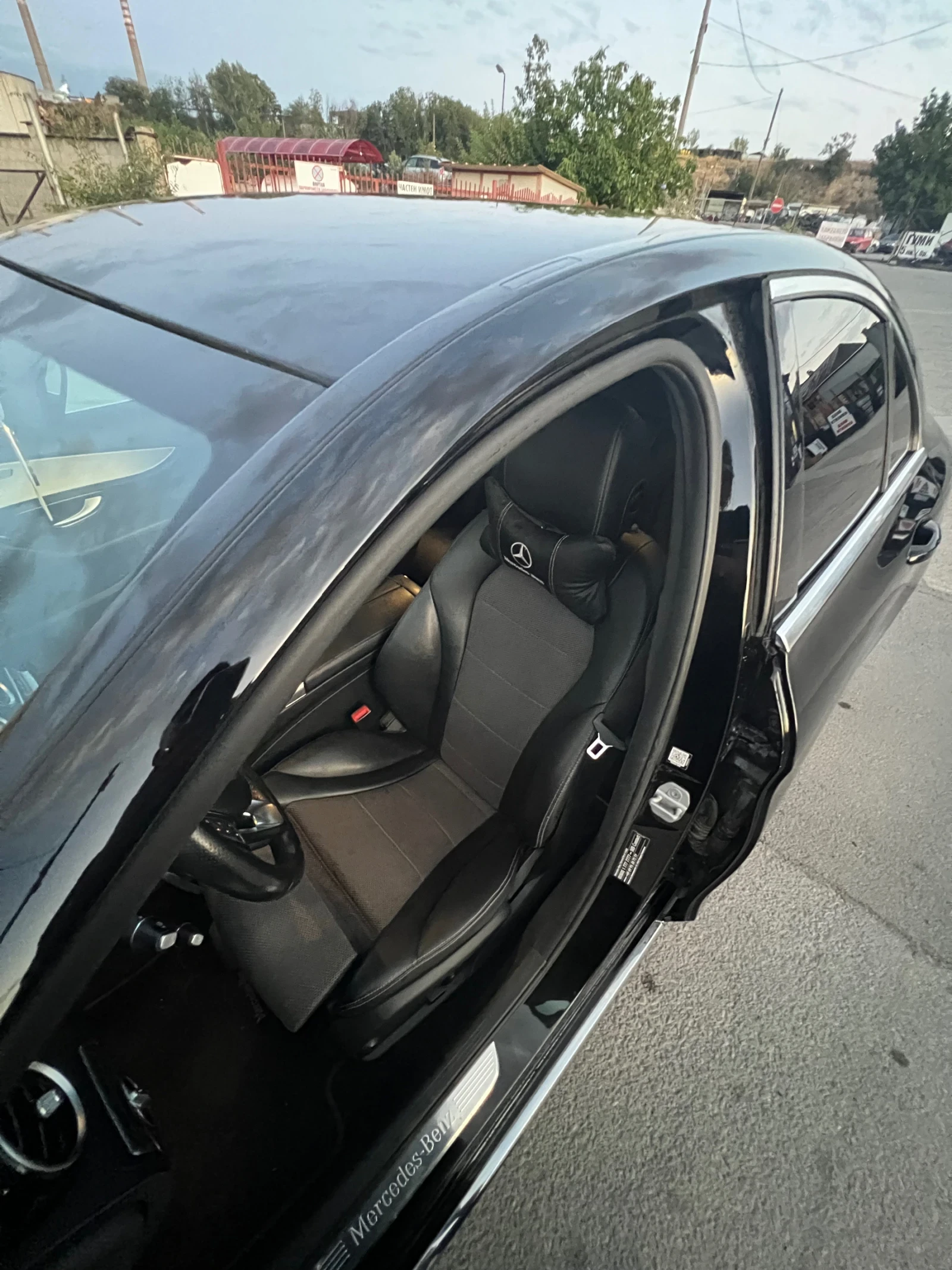 Mercedes-Benz C 220, снимка 7 - Автомобили и джипове - 55018536