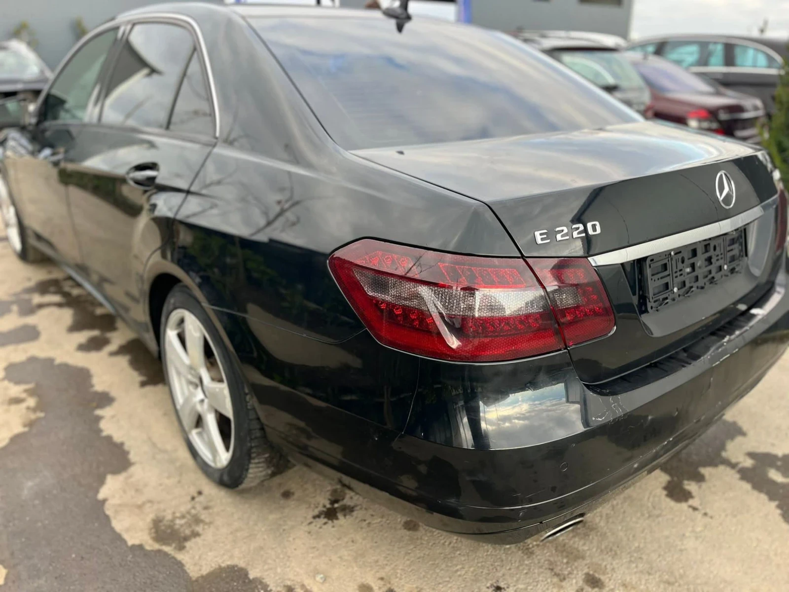 Mercedes-Benz E 220 651 - изображение 8