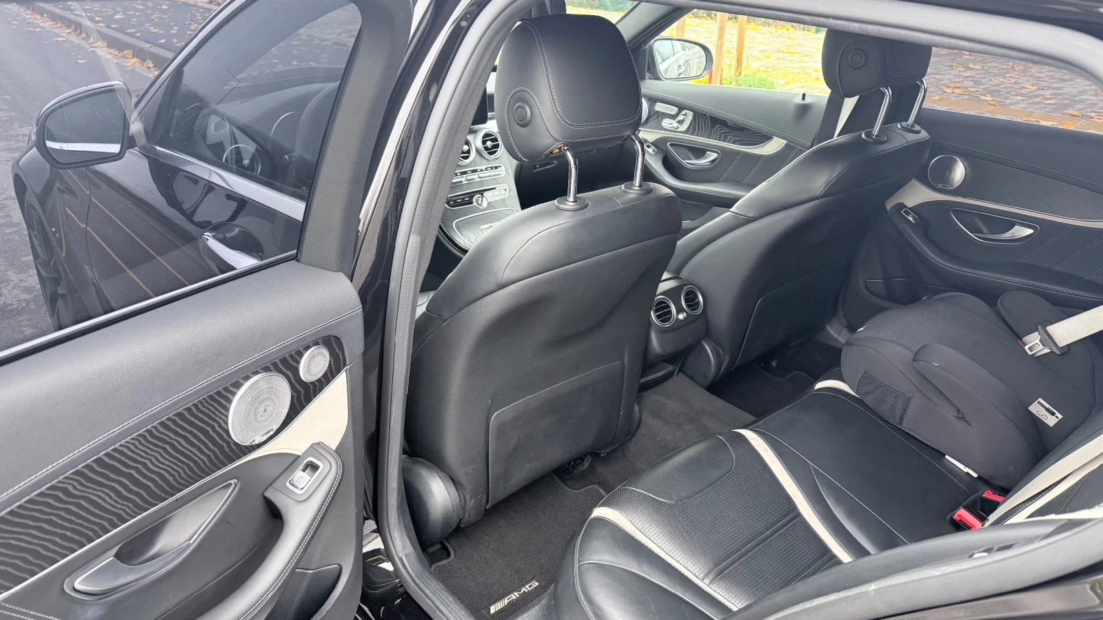 Mercedes-Benz C 63 AMG C63s, снимка 15 - Автомобили и джипове - 53793303