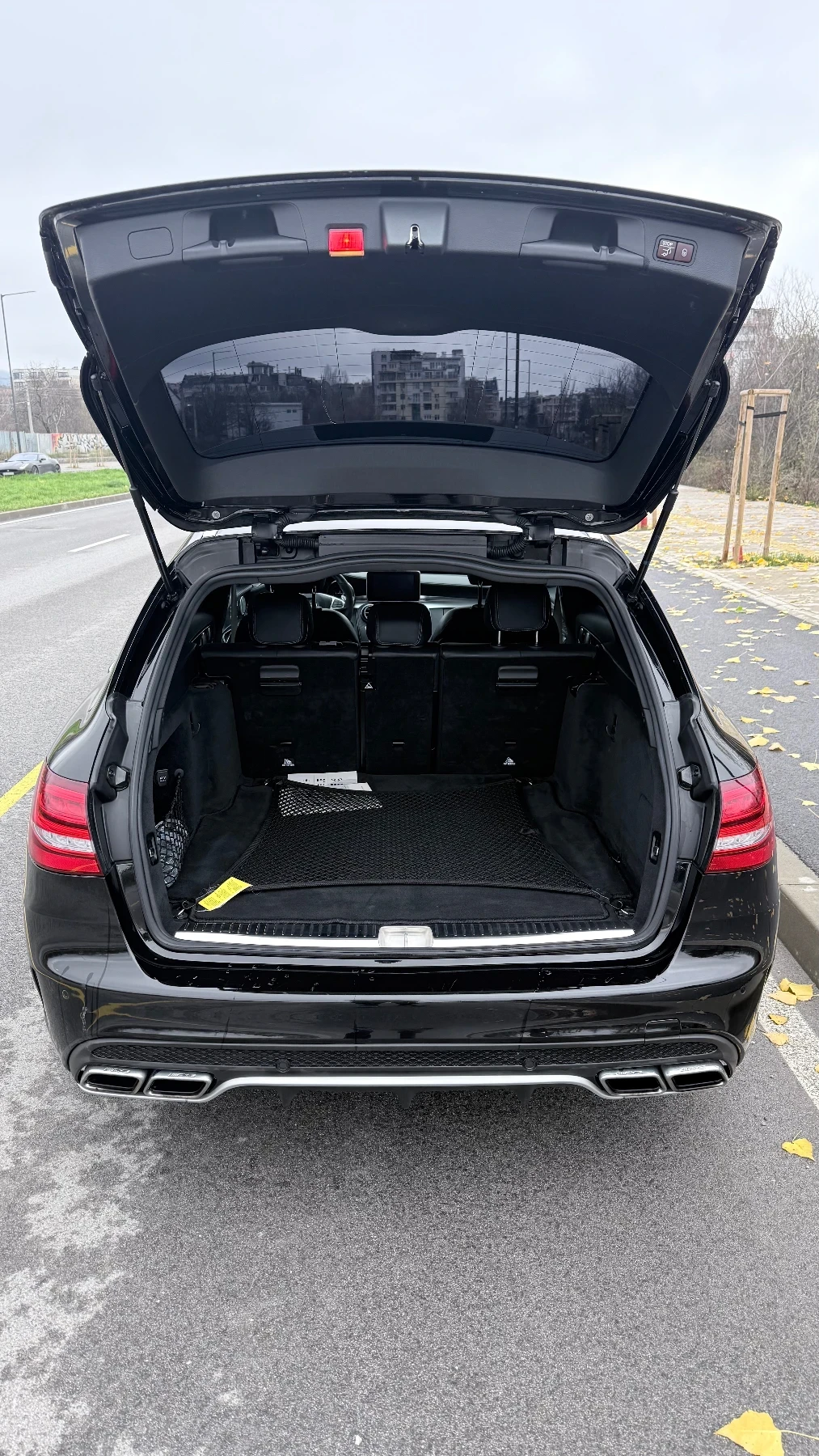 Mercedes-Benz C 63 AMG C63s, снимка 17 - Автомобили и джипове - 53793303