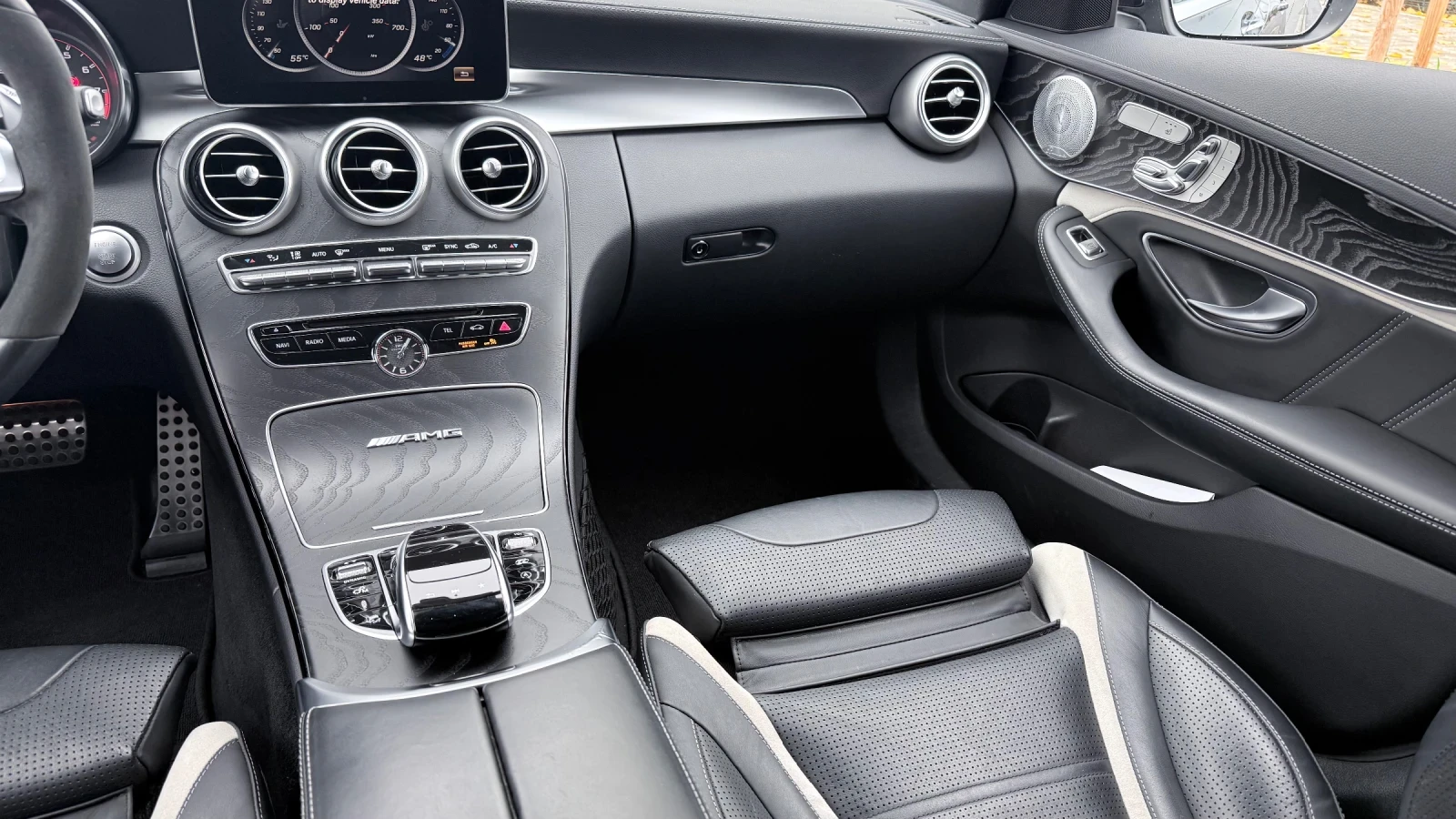 Mercedes-Benz C 63 AMG C63s, снимка 13 - Автомобили и джипове - 53793303