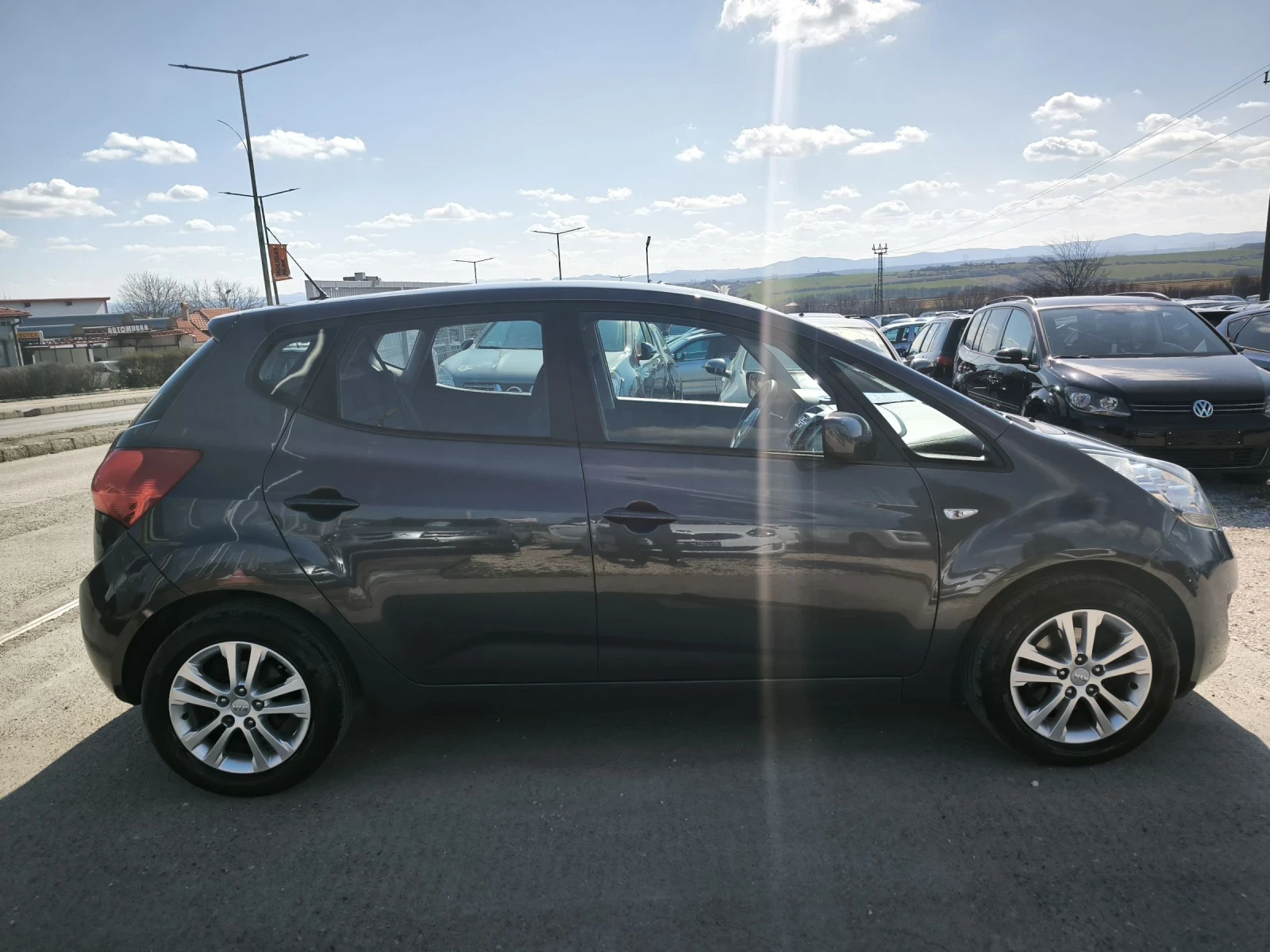 Kia Carens 1.4i - изображение 4