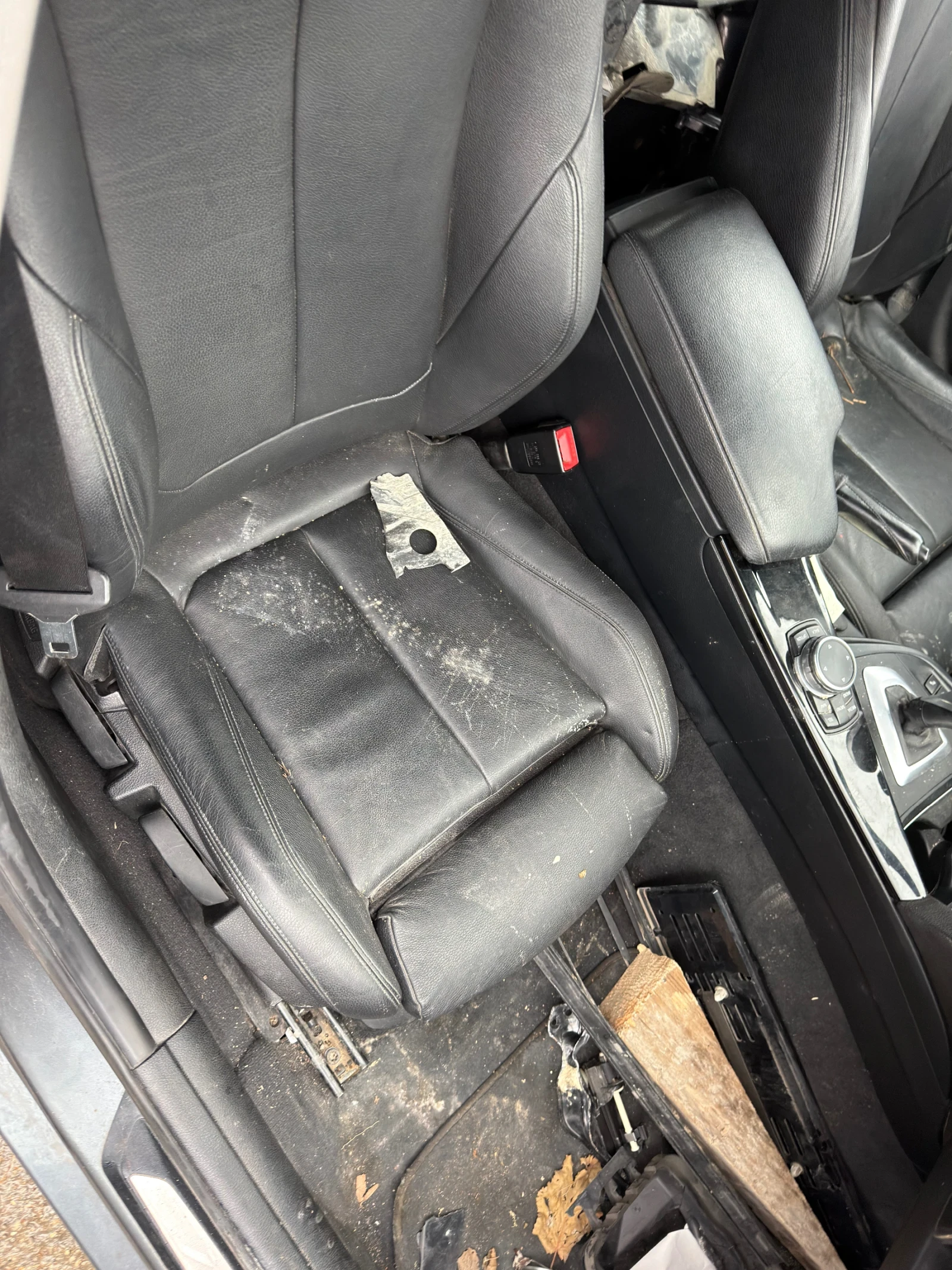 BMW 335 4х4теглич Камера хедЪп  - изображение 9