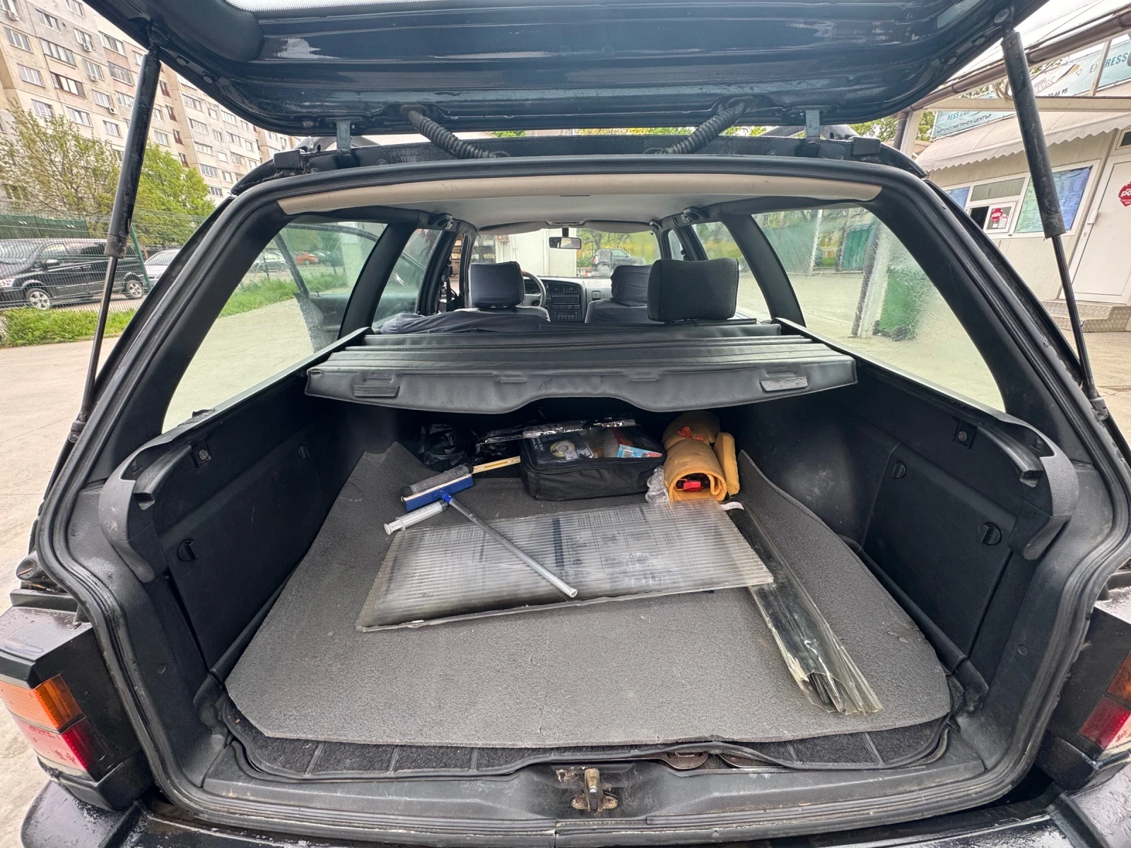 VW Passat, снимка 6 - Автомобили и джипове - 54382114