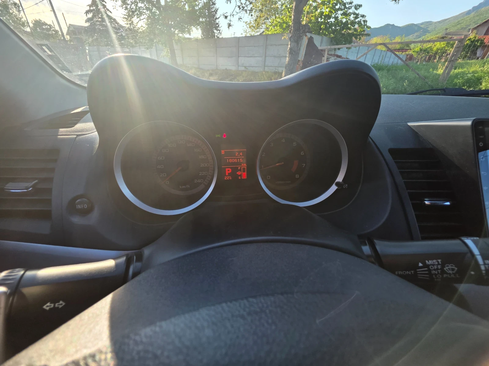 Mitsubishi Lancer 1.8 lpg automatic , снимка 12 - Автомобили и джипове - 54443503