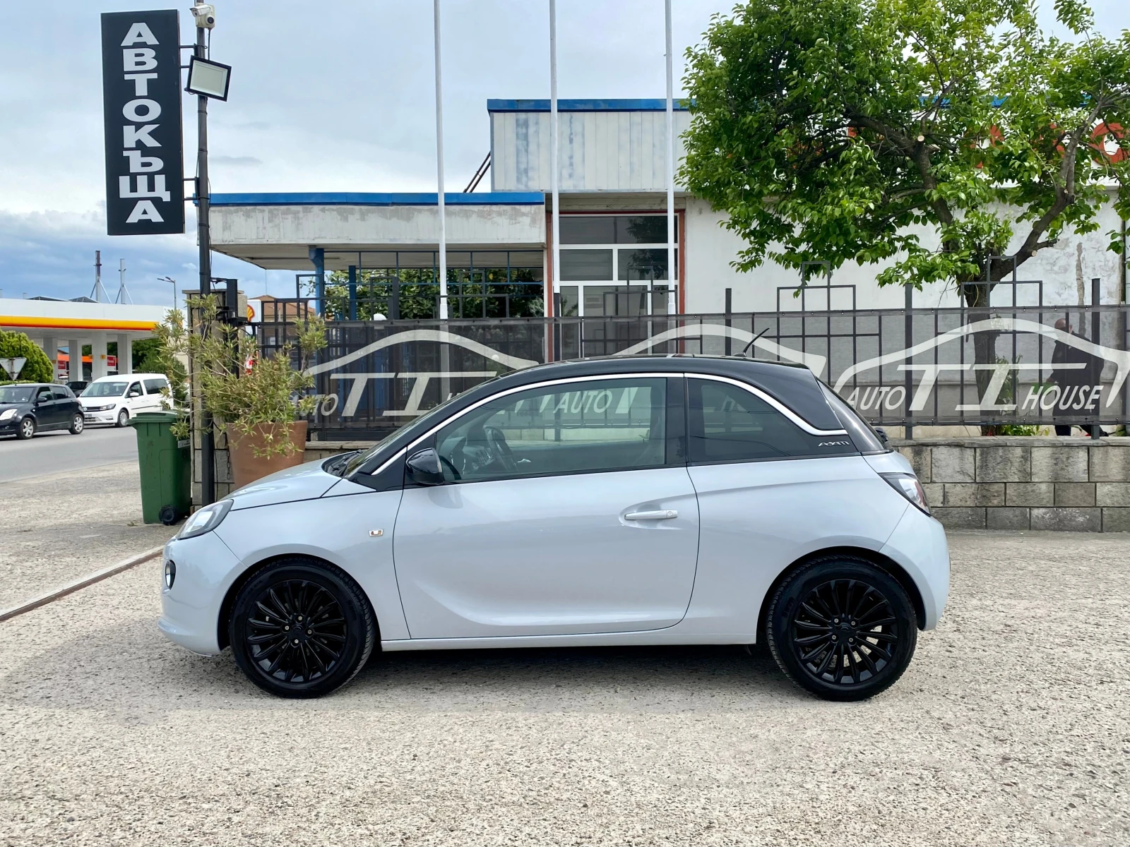 Opel Adam 1.4* LPG* , снимка 5 - Автомобили и джипове - 54629288