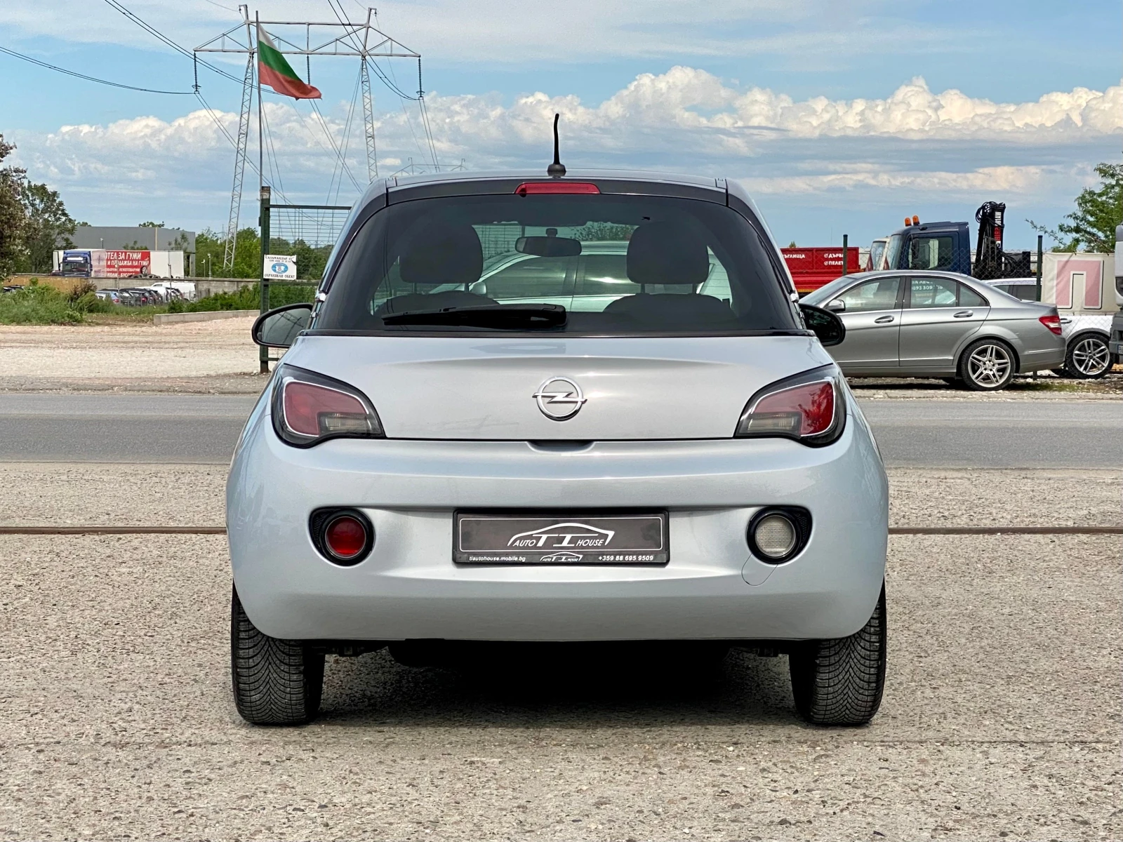 Opel Adam 1.4* LPG* , снимка 3 - Автомобили и джипове - 54629288
