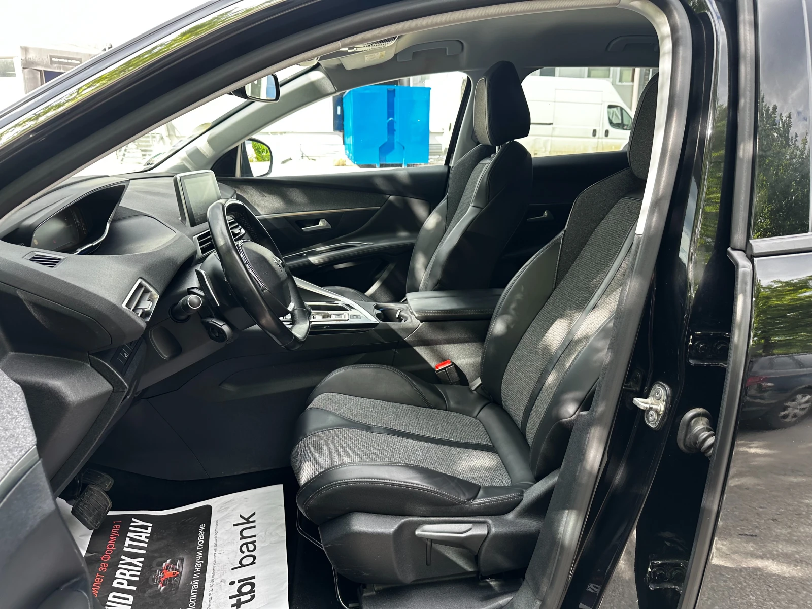 Peugeot 3008 1.5hdi/Allure/ГАРАНЦИЯ, снимка 9 - Автомобили и джипове - 54708002