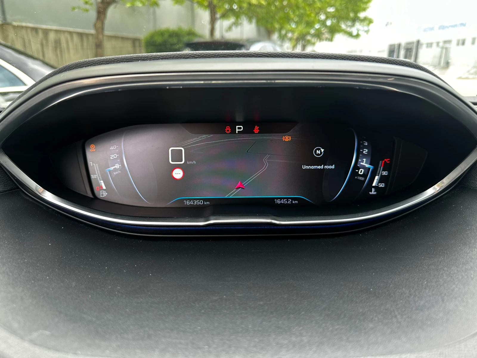 Peugeot 3008 1.5hdi/Allure/ГАРАНЦИЯ, снимка 15 - Автомобили и джипове - 54708002