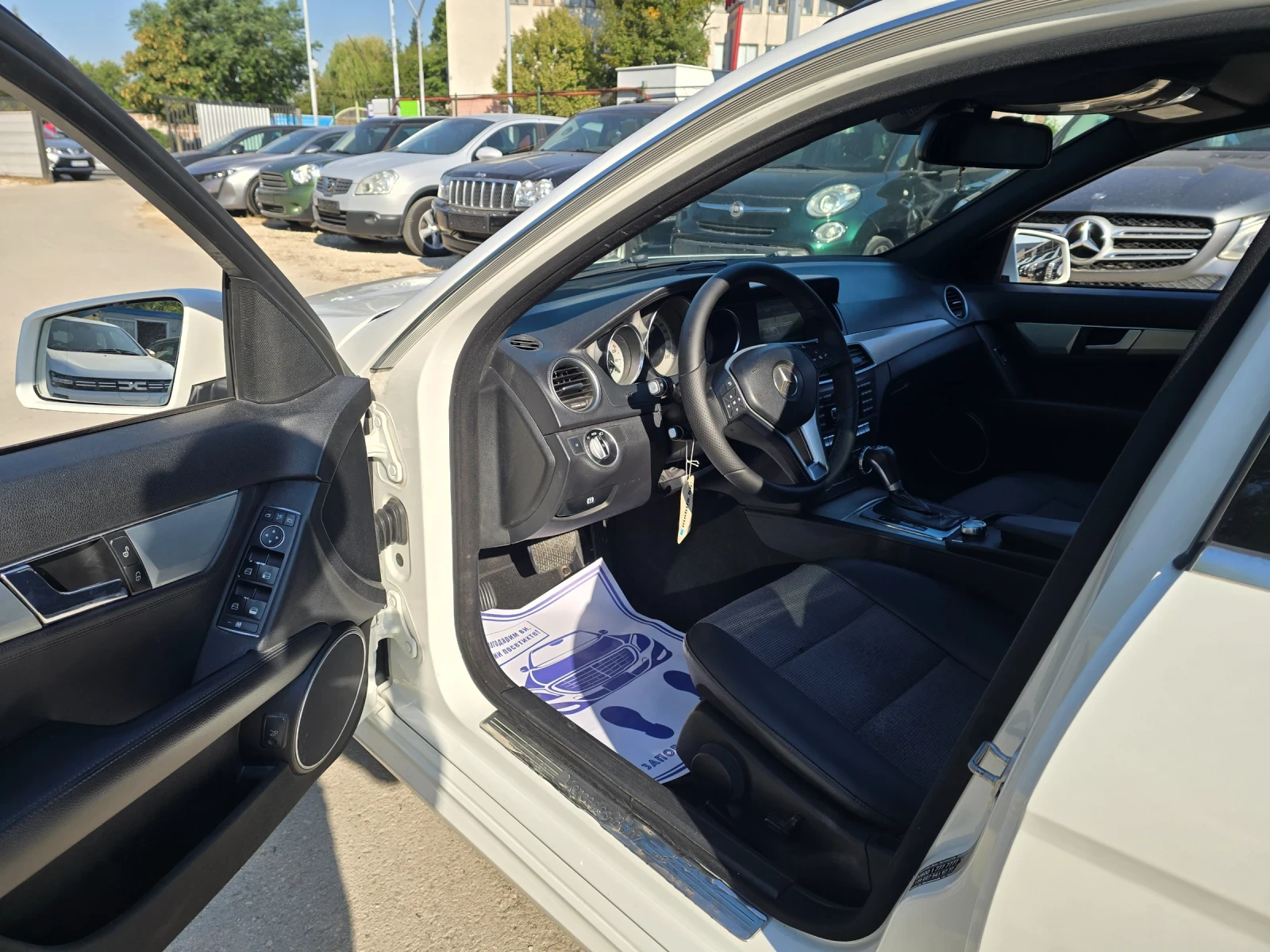 Mercedes-Benz C 220 CDI 170к.с Face Топ състояние , снимка 10 - Автомобили и джипове - 55529691
