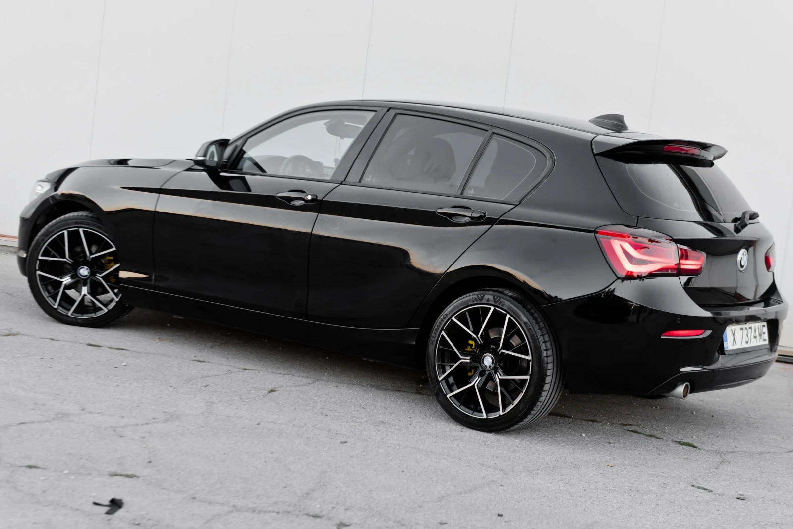 BMW 118 Bmw 118D* 150к.с* ПОДГРЕВ* КОЖА* , снимка 4 - Автомобили и джипове - 56002755