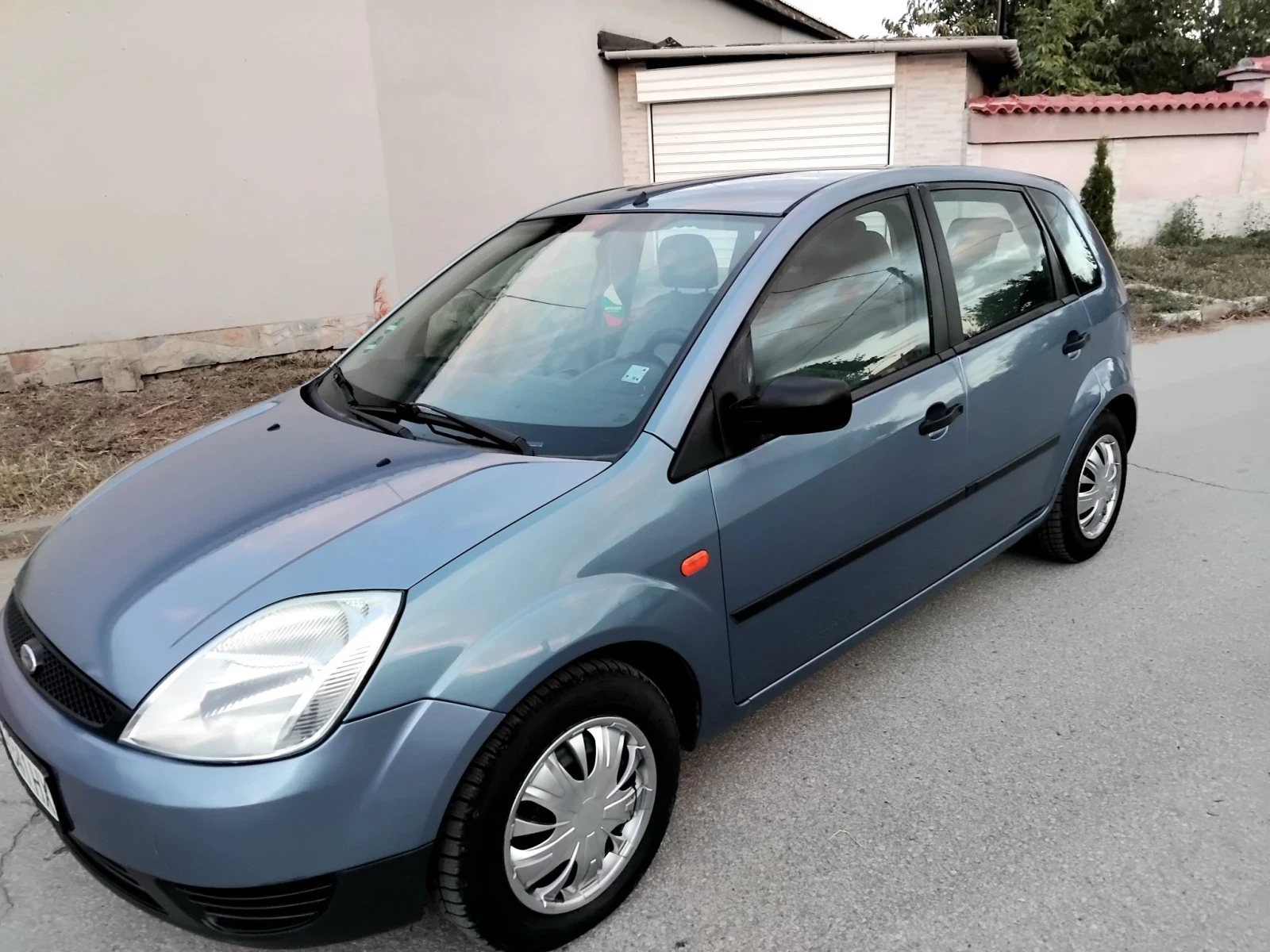 Ford Fiesta 1.3i.75k+ КЛИМА. БЕНЗИН , снимка 10 - Автомобили и джипове - 56316644