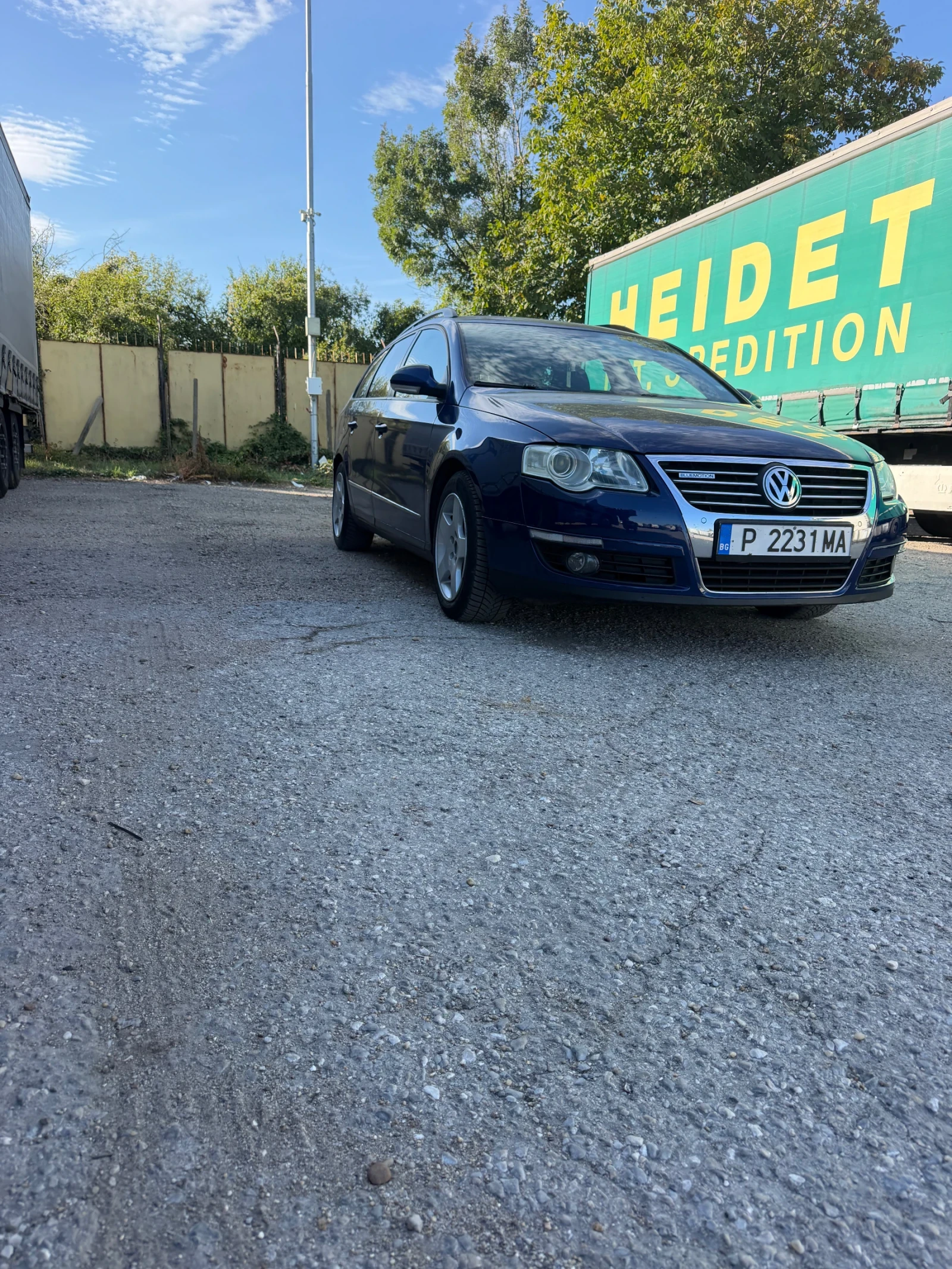 VW Passat VW Passat b6 105 1.9 Tdi, снимка 2 - Автомобили и джипове - 56457011
