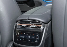 Mercedes-Benz EQE 53 AMG/4-MATIC/HYPERSCREEN/BURM/DISTRONIC/, снимка 16