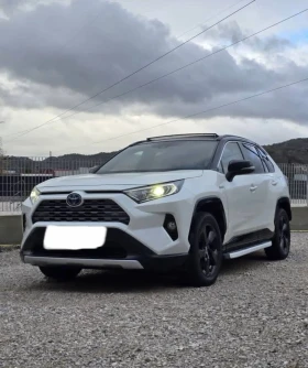 Toyota Rav4 Hybrid 2.5 AWD 2019г., снимка 2