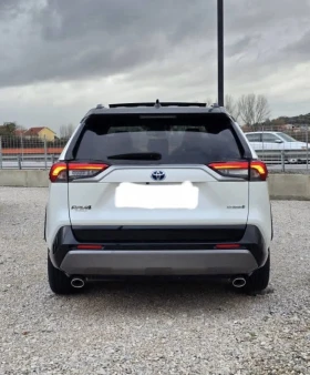 Toyota Rav4 Hybrid 2.5 AWD 2019г., снимка 3