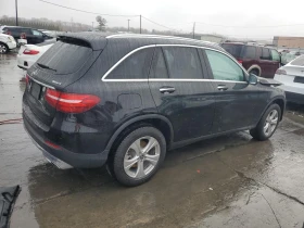 Mercedes-Benz GLC 300 4MATIC ПАНО* ПОДГРЕВ* КЕЙЛЕС* , снимка 3